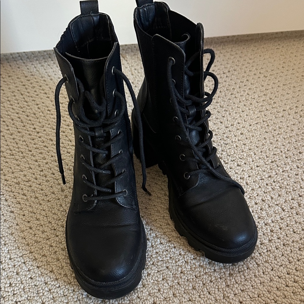 Black Lace-Up Chelsea Ankle Boots